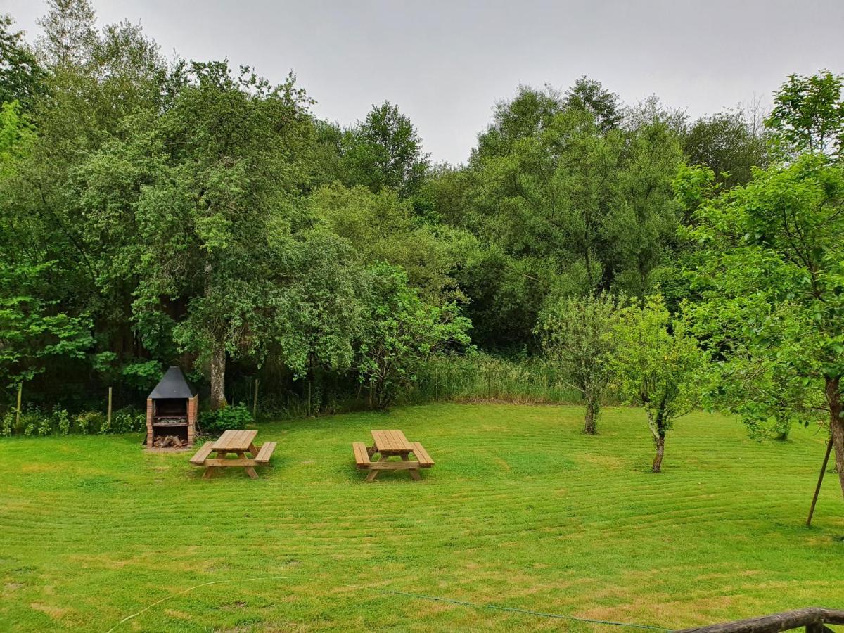 Alojamiento Con Jardin Y Barbacoa Onís Zewnętrze zdjęcie